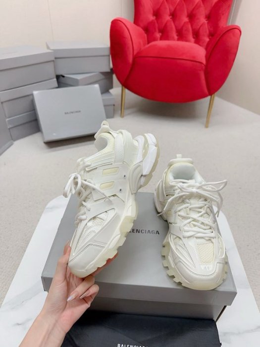 Sneakers Balenciaga фото 6