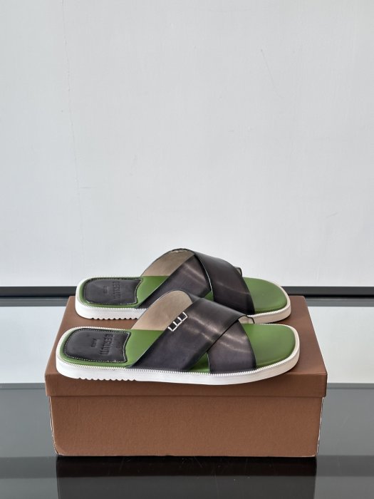 Шльопанці чоловічі