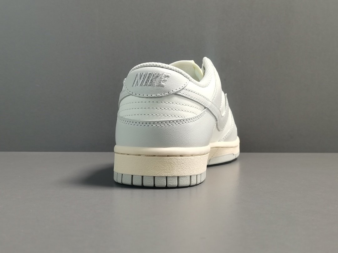 Sneakers Dunk Low Sail Light Bone DD1503-107 фото 6