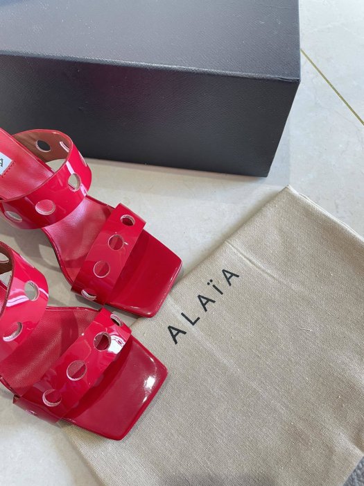 Босоножки фото 7