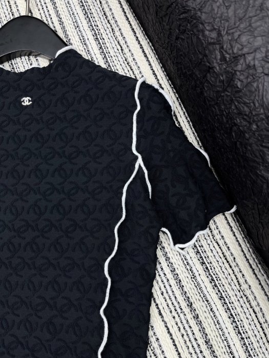 Футболка женская фото 3