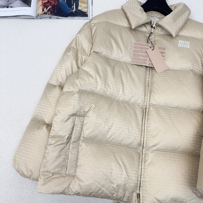 Down jacket фото 4