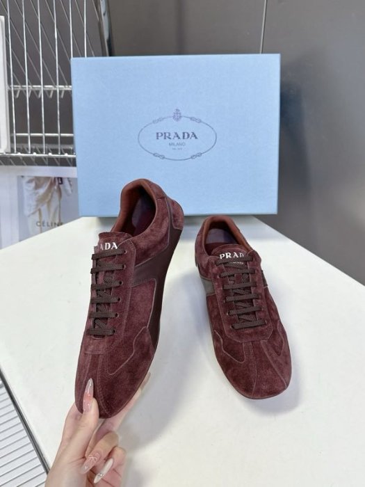 Кроссовки фото 6