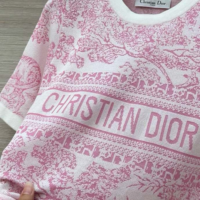 Футболка женская фото 7