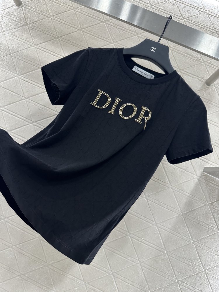 Футболка жіноча фото 6