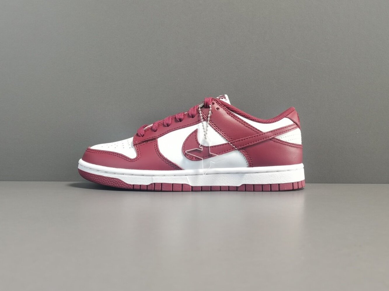 Кроссовки Dunk Low Bordeaux - DD1503-108