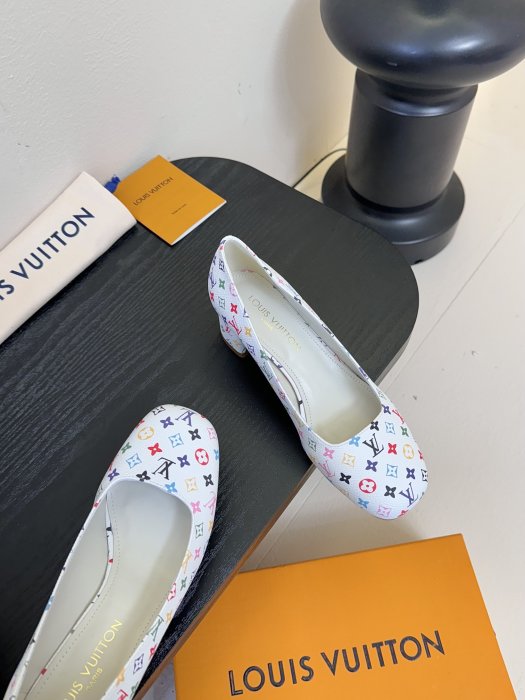 Туфли женские фото 4