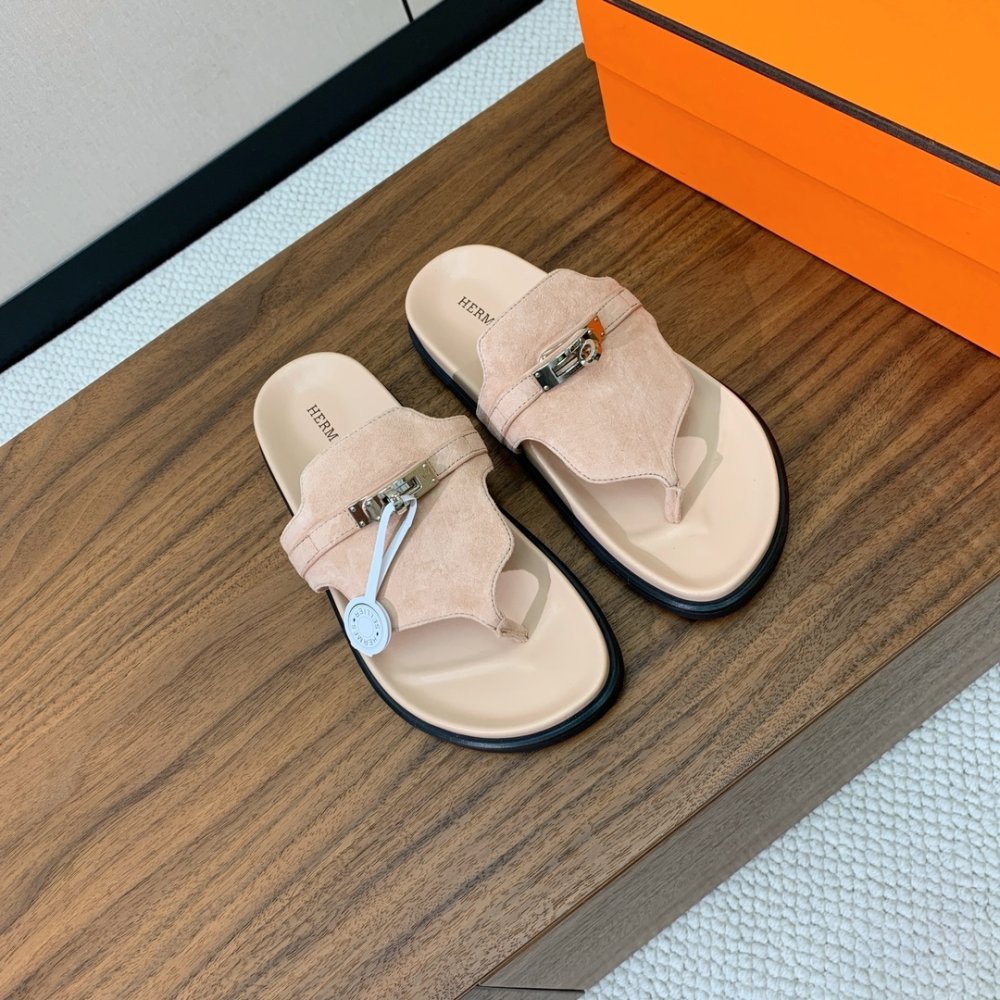 Шльопанці жіночі фото 2