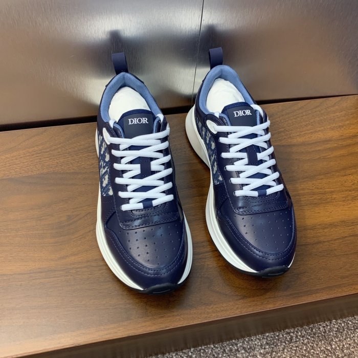 Sneakers men's