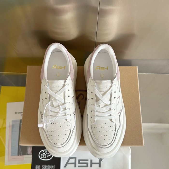 Кроссовки фото 7