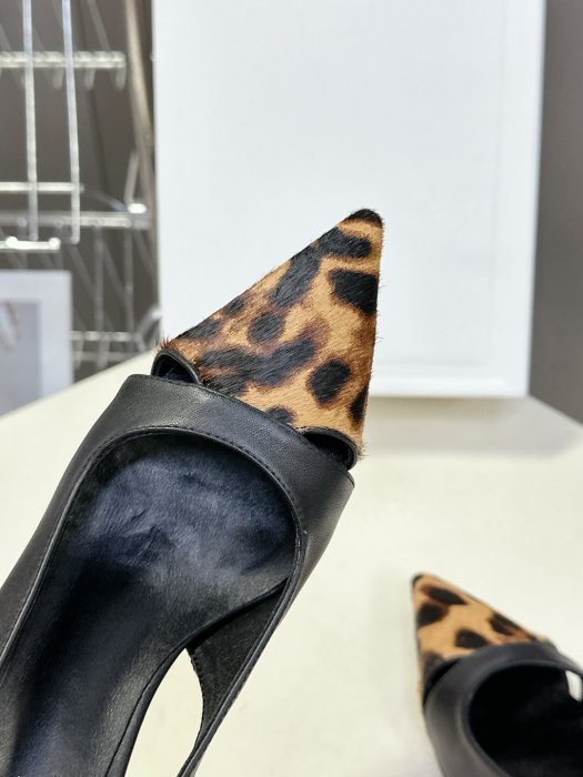 Босоножки фото 7