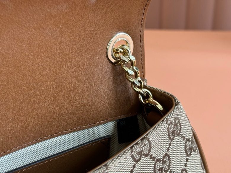 Сумка GG Blondie 21 см фото 3