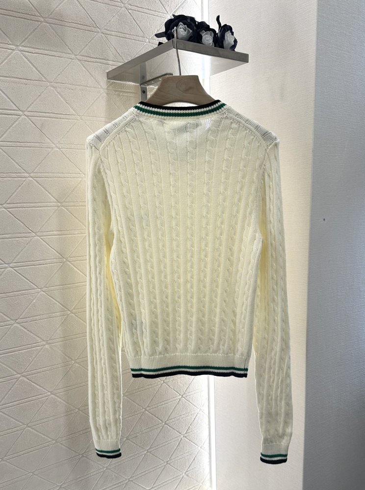 Кофта жіноча фото 2