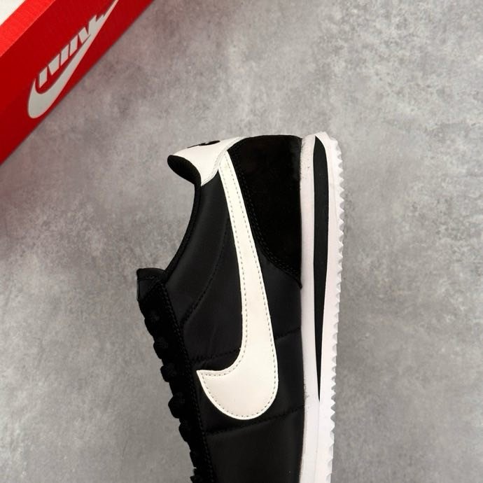 Кроссовки Nike Classic Cortez фото 5