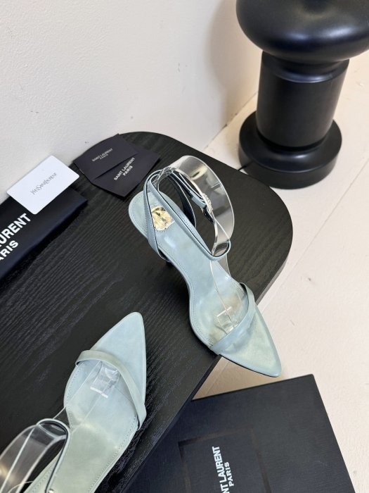 Босоножки фото 4