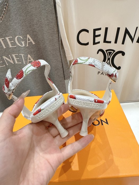 Обувь фото 8