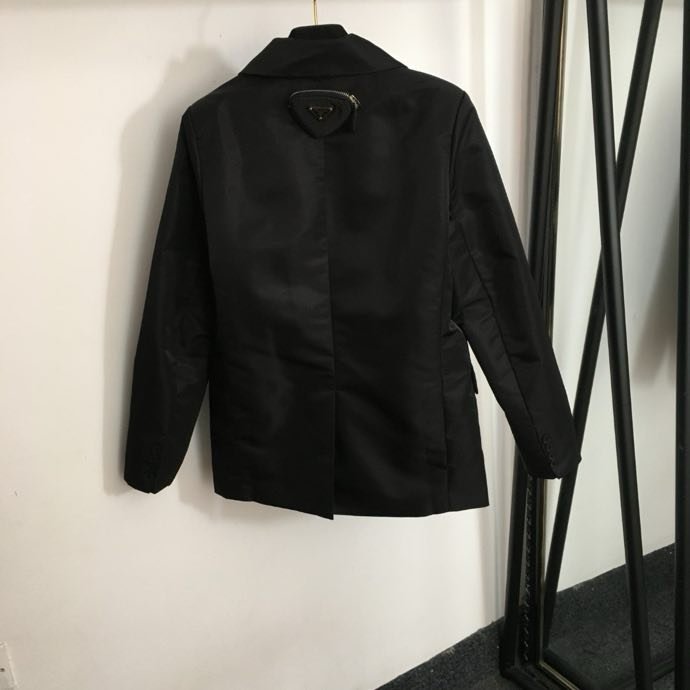 A jacket female фото 2
