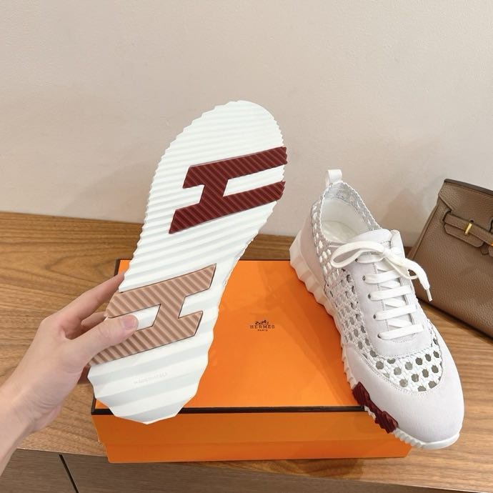 Кроссовки фото 8