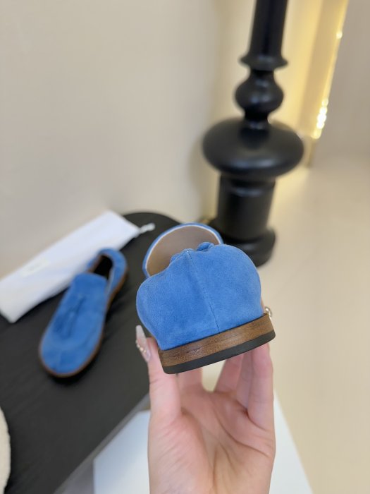 Лоферы женские фото 6