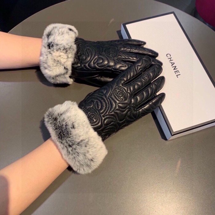 Gloves women's