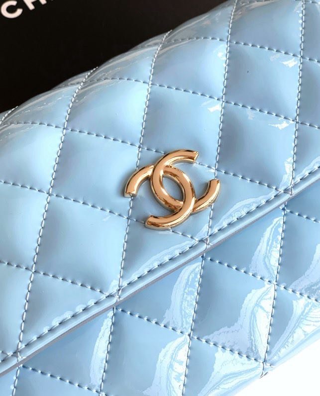 Сумка кожаная CHANEL 25P 18 см фото 2