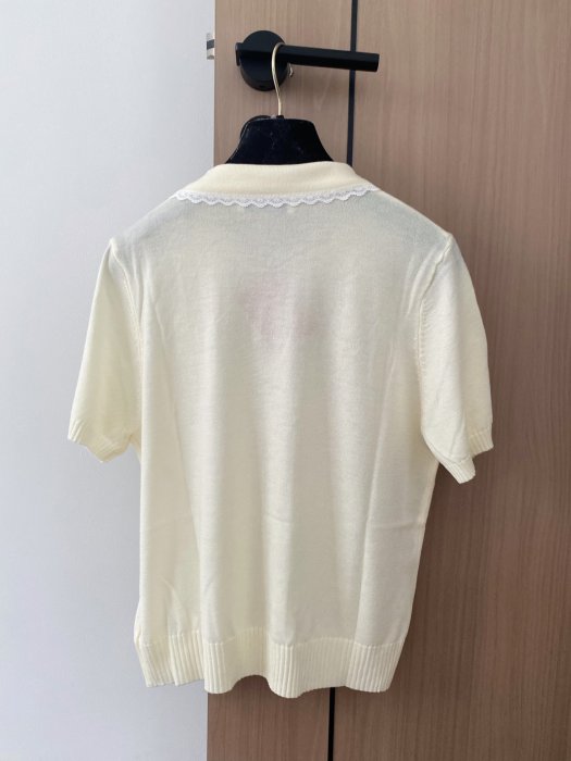 Футболка жіноча фото 4