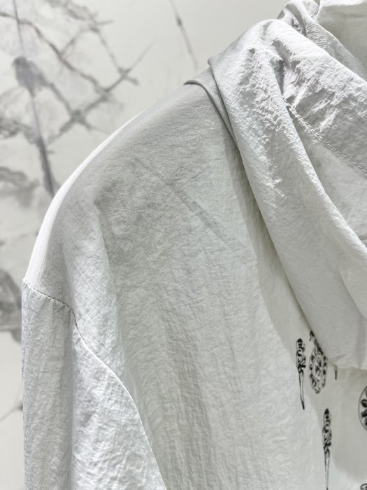 Куртка женская фото 6