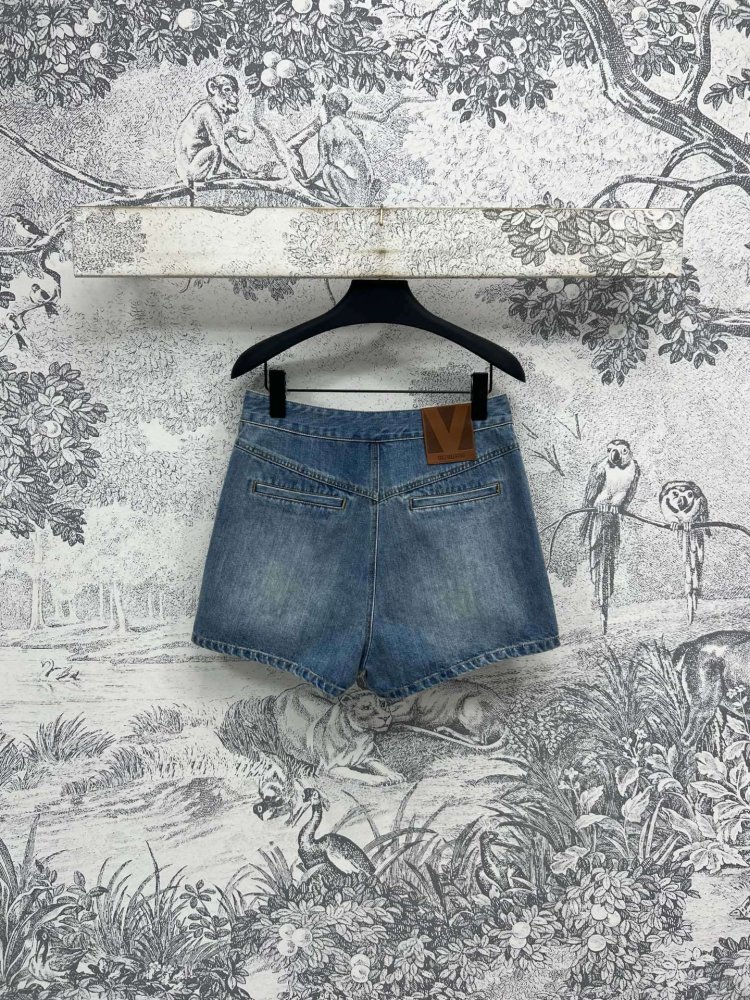 Shorts women's фото 7