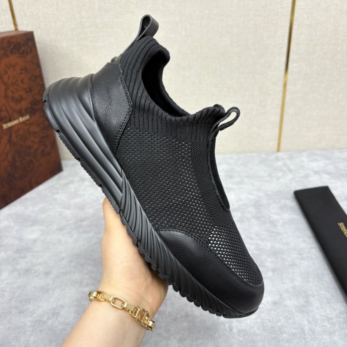 Кросівки фото 6