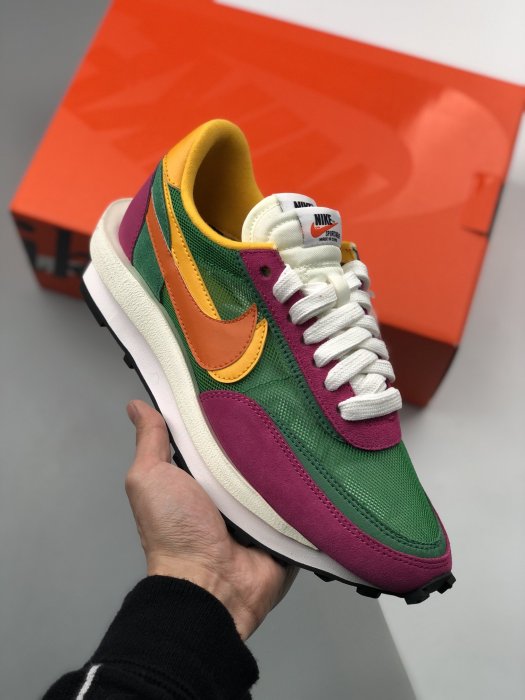 Sneakers Sacai x NK LVD Waffle Daybreak BV0073-301