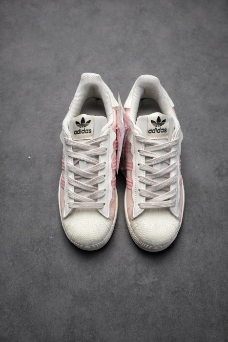 Sneakers Adidas Originals Superstar - the size 40 фото 6