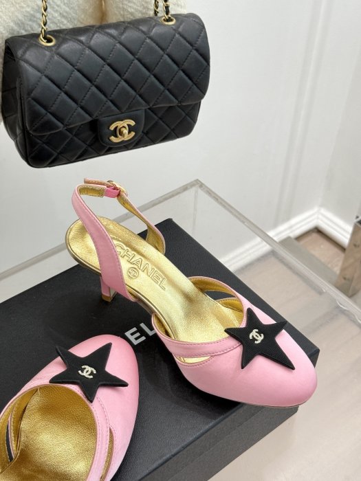 Босоножки фото 5