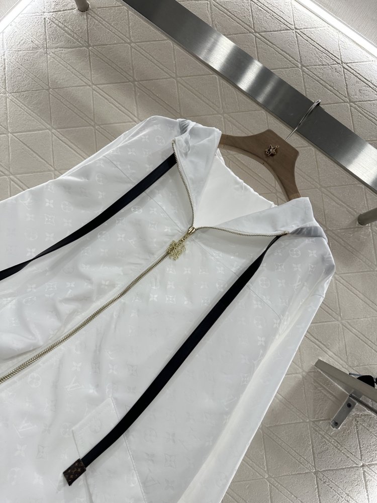 Jacket women's фото 8