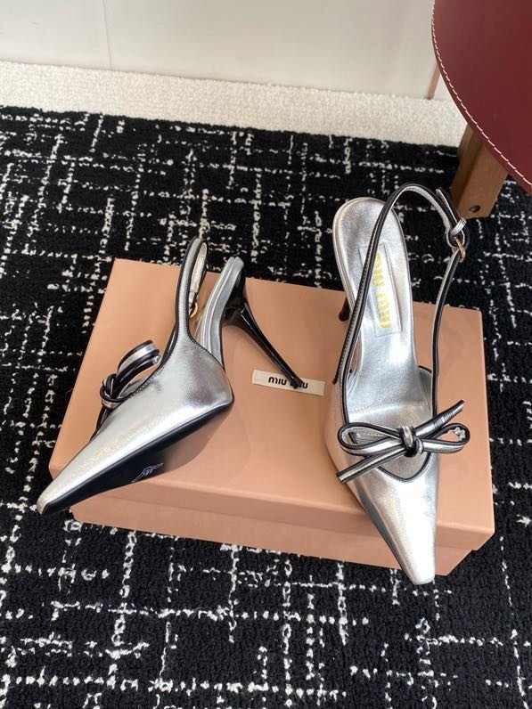 Босоножки фото 8