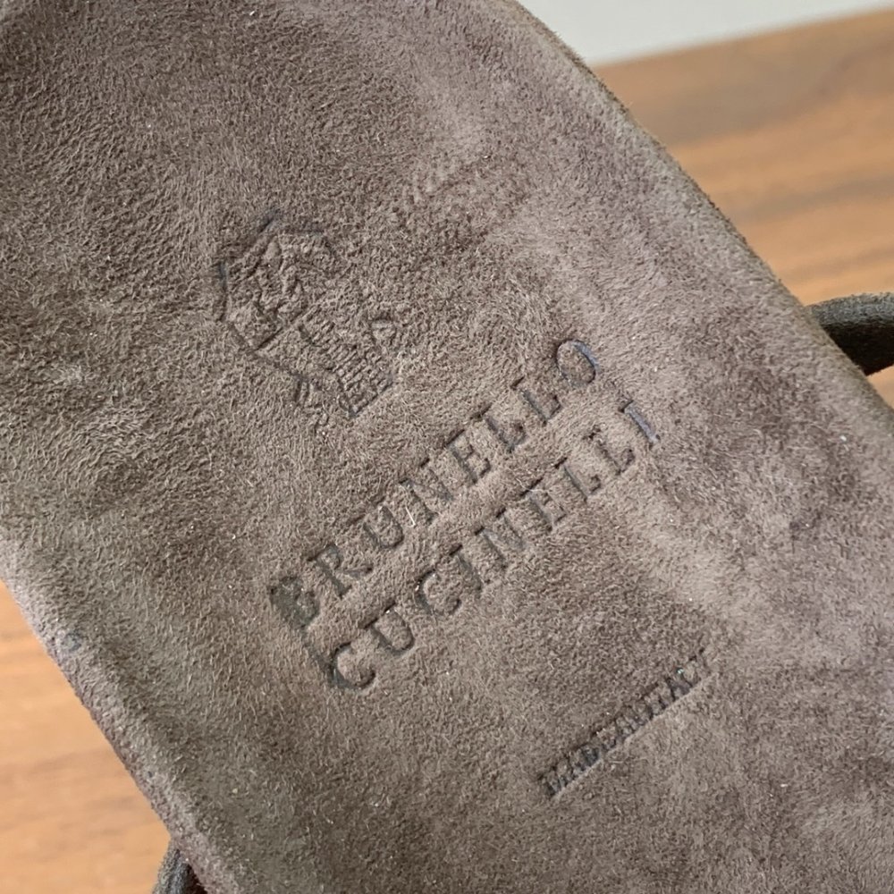 Шльопанці жіночі фото 9