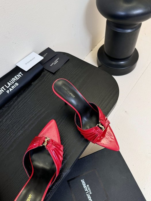 Босоножки фото 4