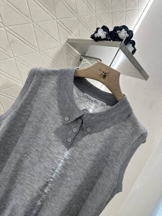 Футболка женская фото 7