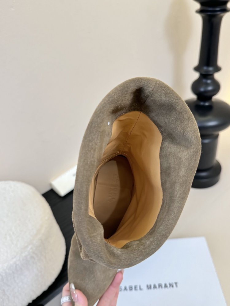 Чоботи шкіряні жіночі фото 8