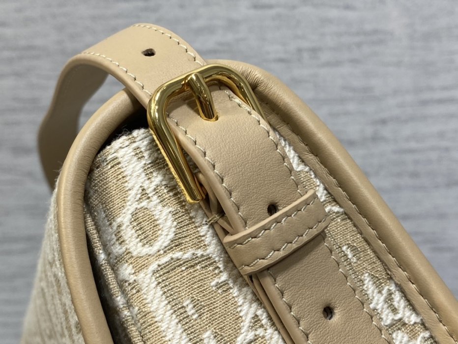 Сумка Bobby женская 22 см фото 5