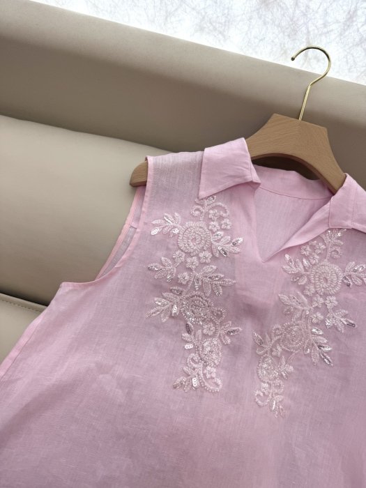 Costume female фото 5