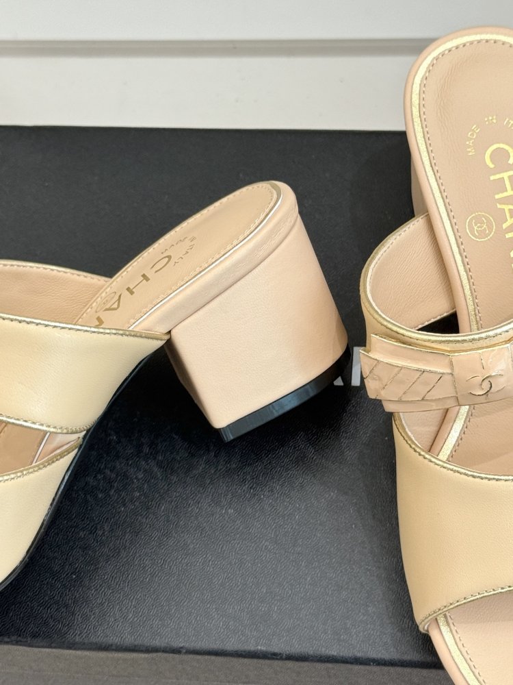 Босоножки фото 6