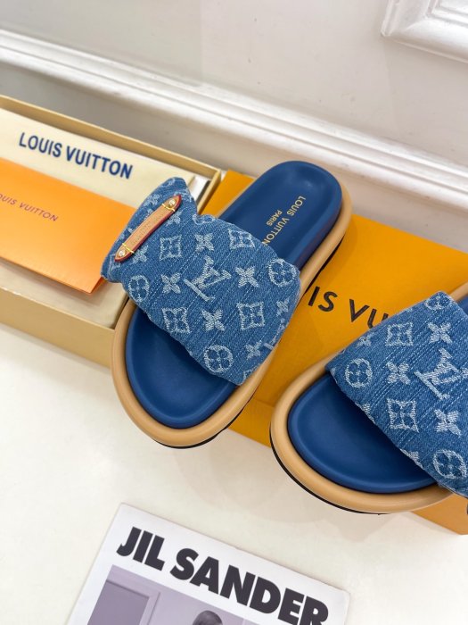 Шлепанцы фото 6