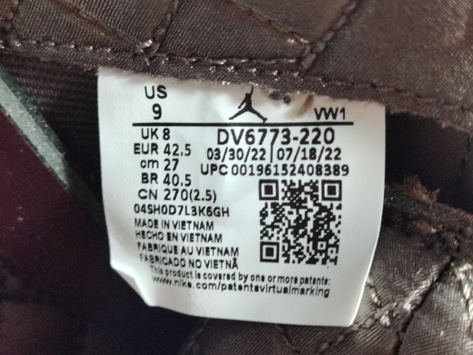 Кроссовки A Ma Maniere x Air Jordan 4 Retro Violet Ore фото 8