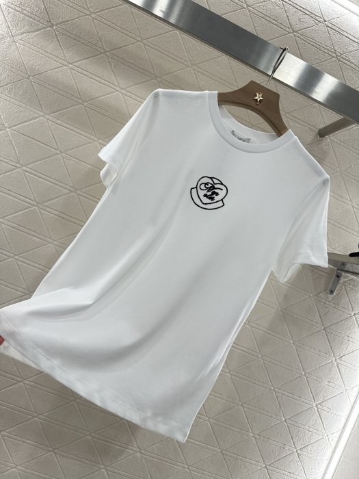 Футболка жіноча фото 6