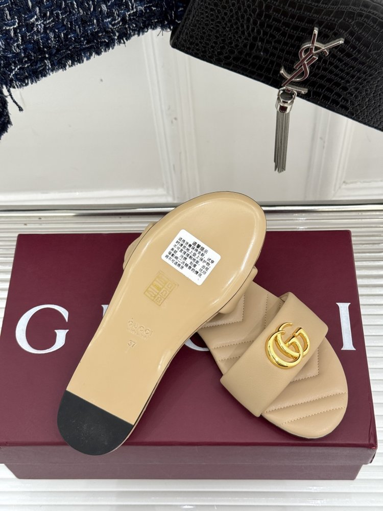 Шлепанцы женские фото 9