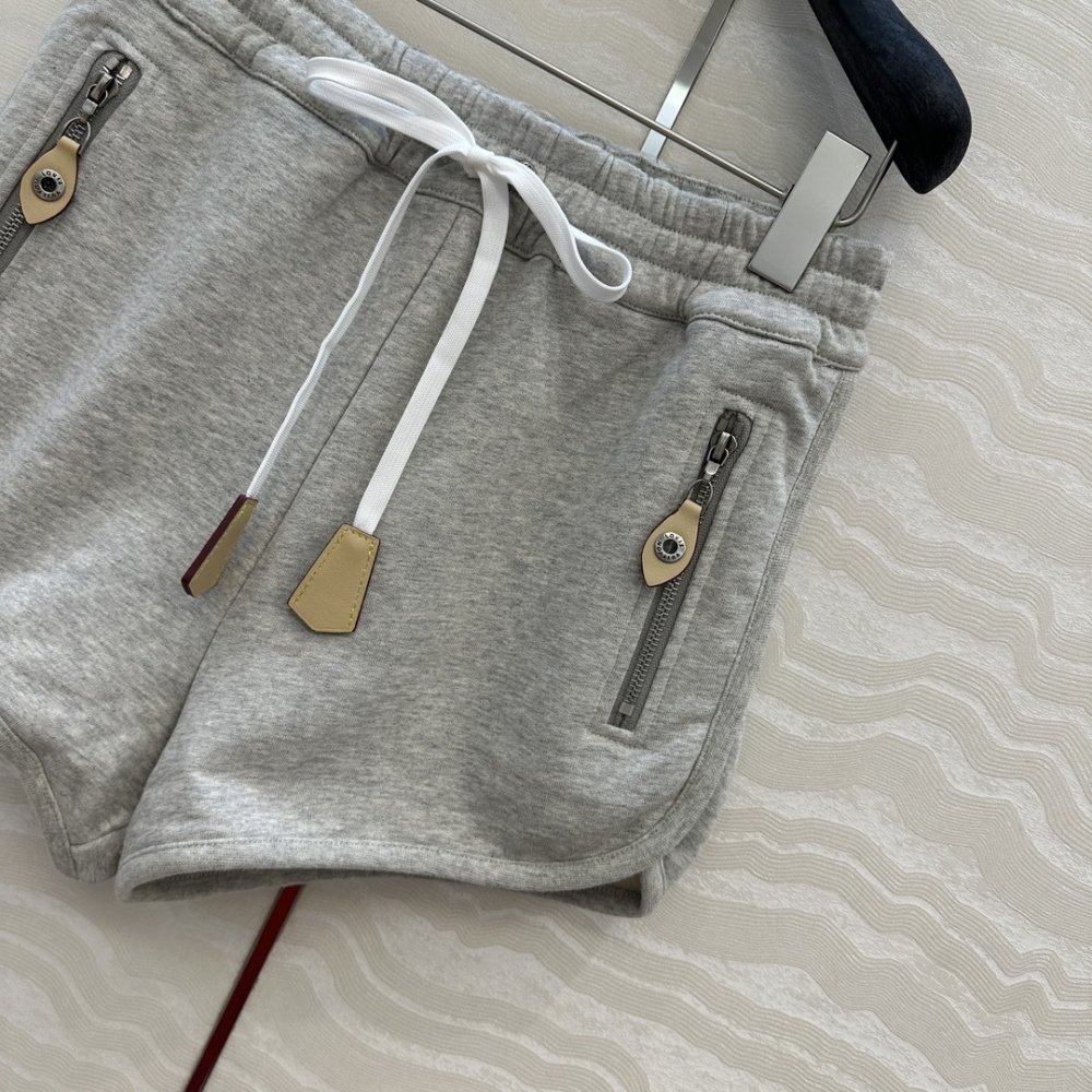 Shorts women's фото 3