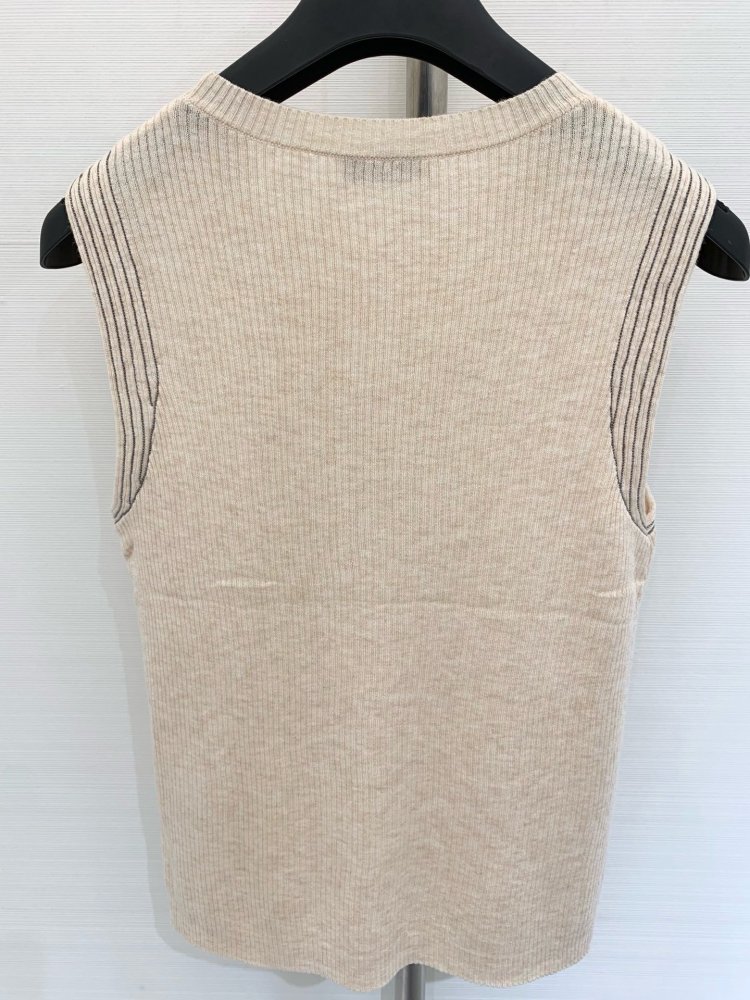 Одежда фото 8