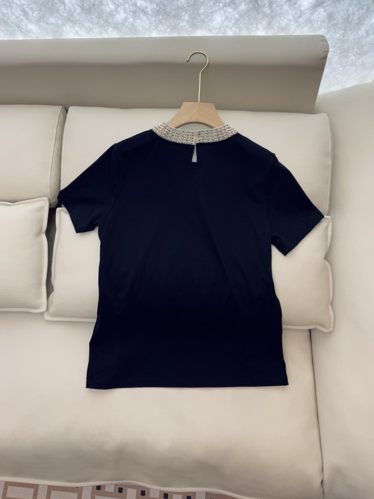 Футболка жіноча фото 4