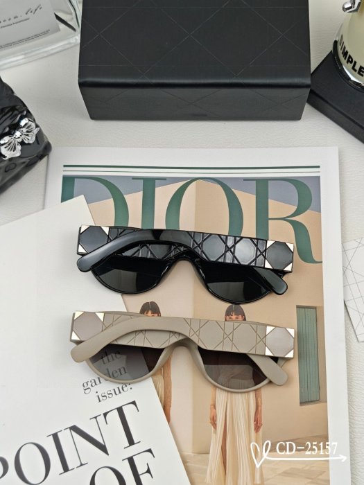 Очки солнцезащитные фото 2