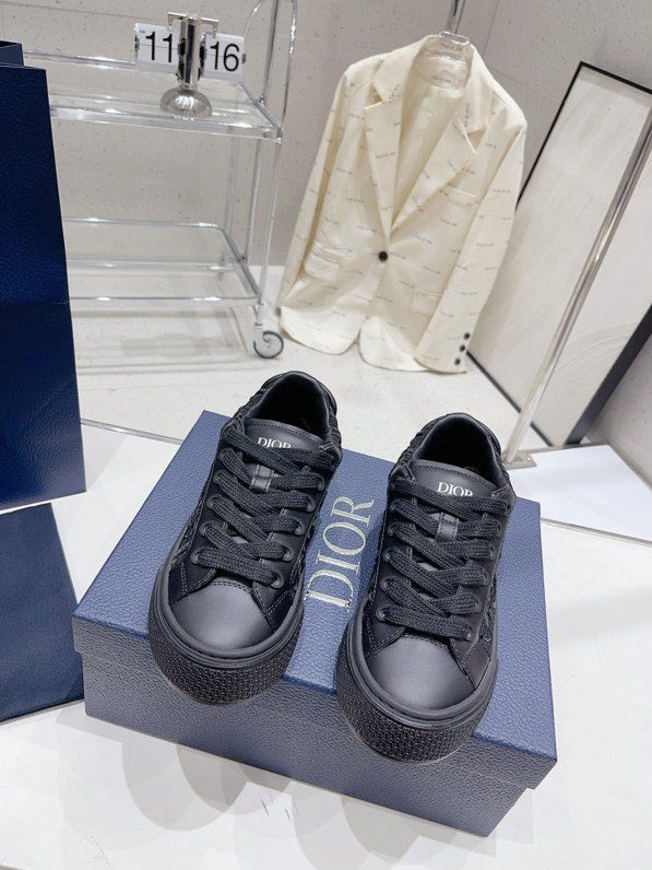 Sneakers DIOR TEARS B33